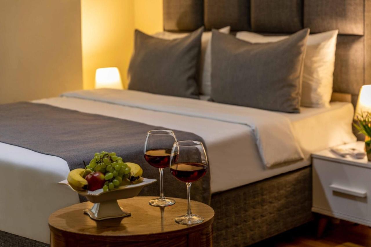 Hotels And Suites Platine Istanbul Bagian luar foto