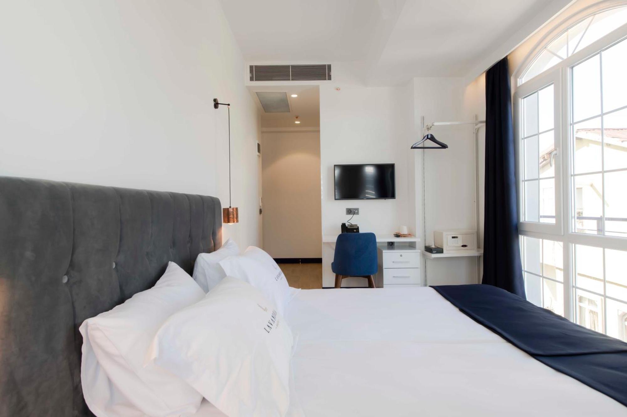 Hotels And Suites Platine Istanbul Bagian luar foto