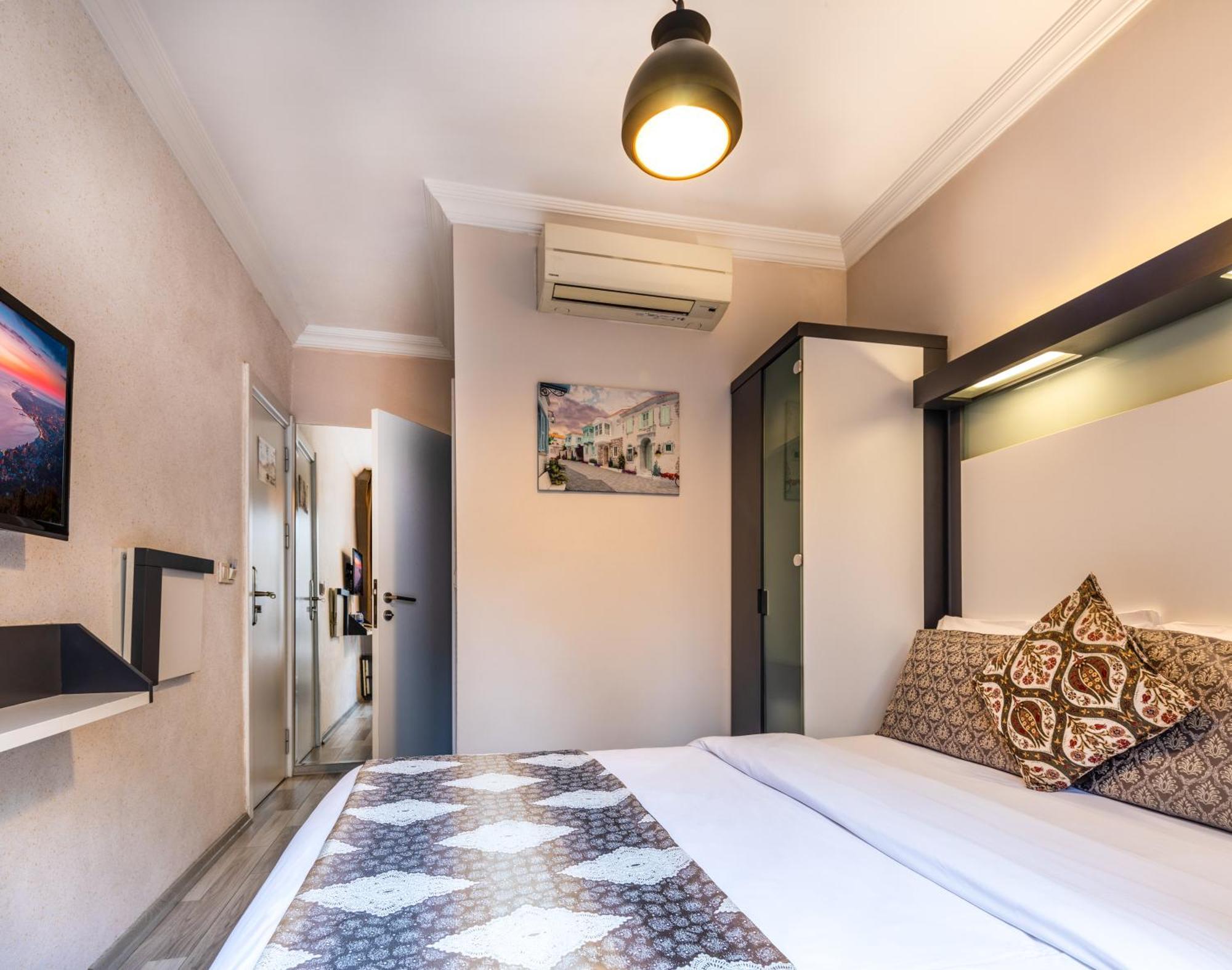 Hotels And Suites Platine Istanbul Bagian luar foto