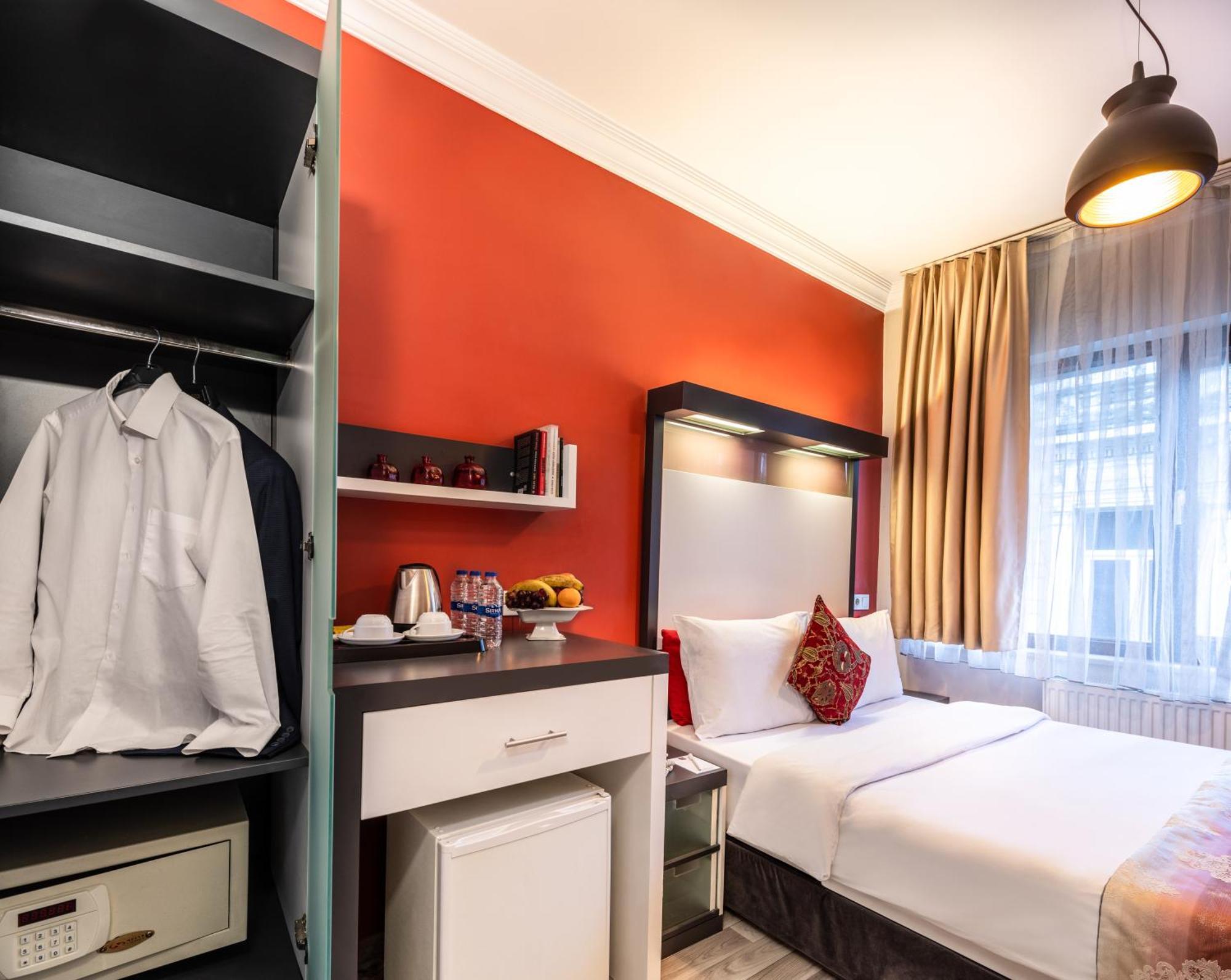 Hotels And Suites Platine Istanbul Bagian luar foto