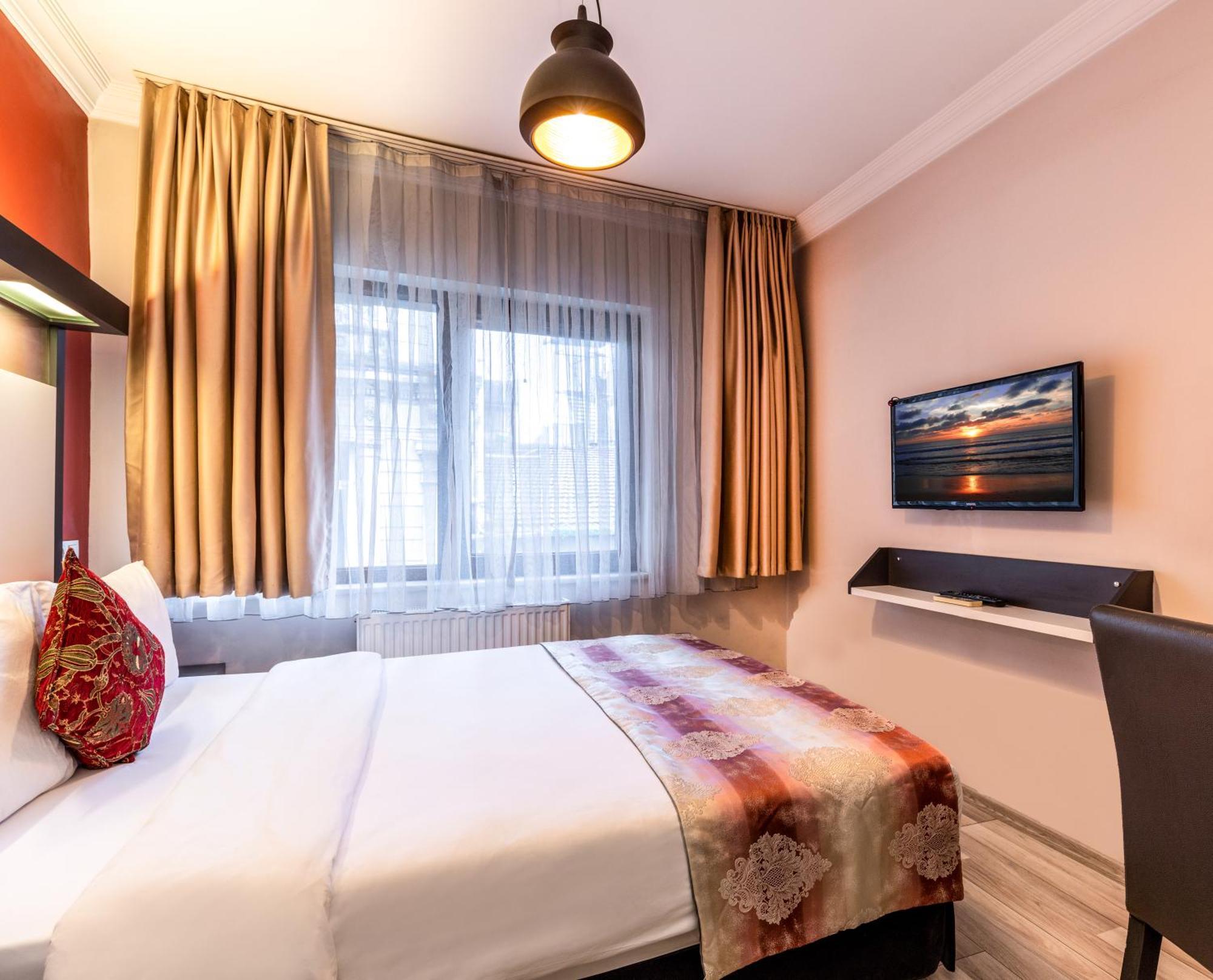 Hotels And Suites Platine Istanbul Bagian luar foto